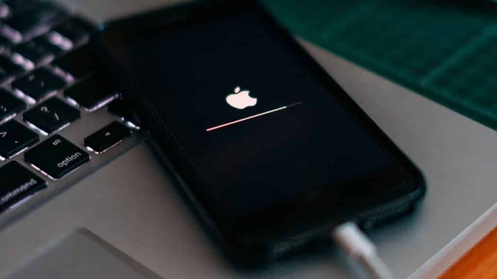 [Solved] iPhone Stuck in Boot Loop [Quick and Easy Ways] - EzineMark