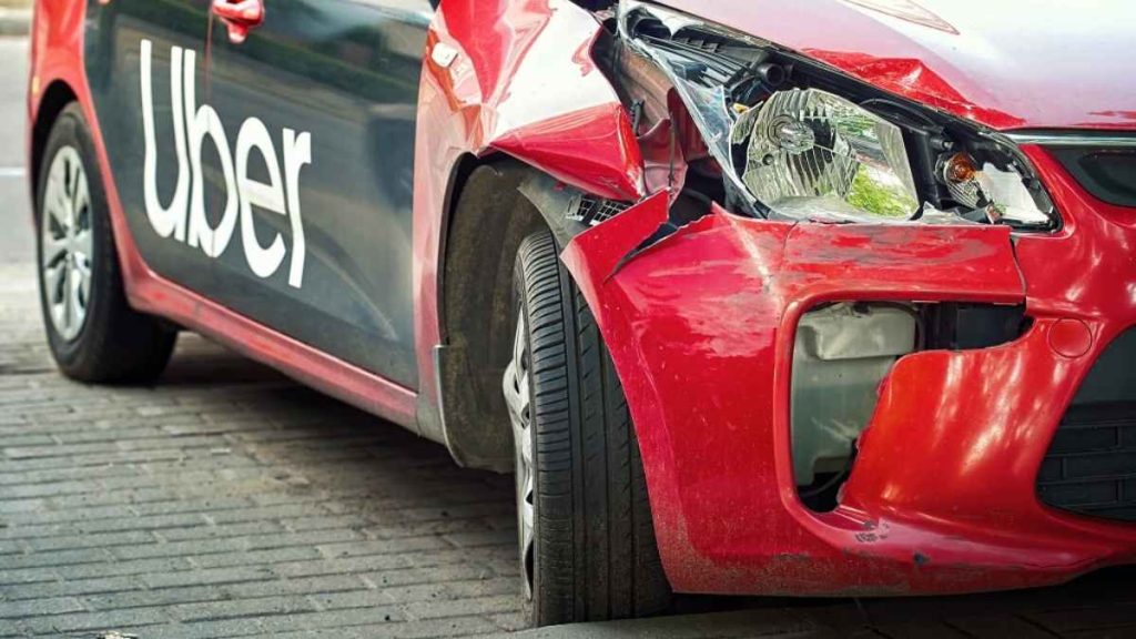 Got Into an Uber Accident? Here is a Check List of What You Should Do