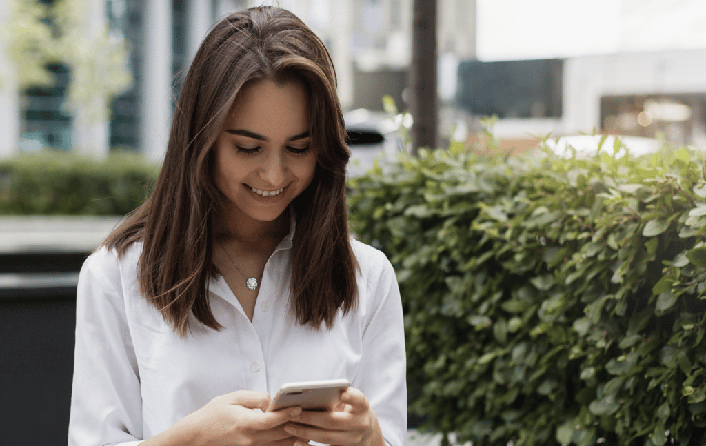 The Fundamental Advantages of Text Messaging for Businesses