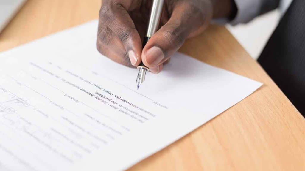 Employment Contracts Explained From Implied Terms to Express Agreements