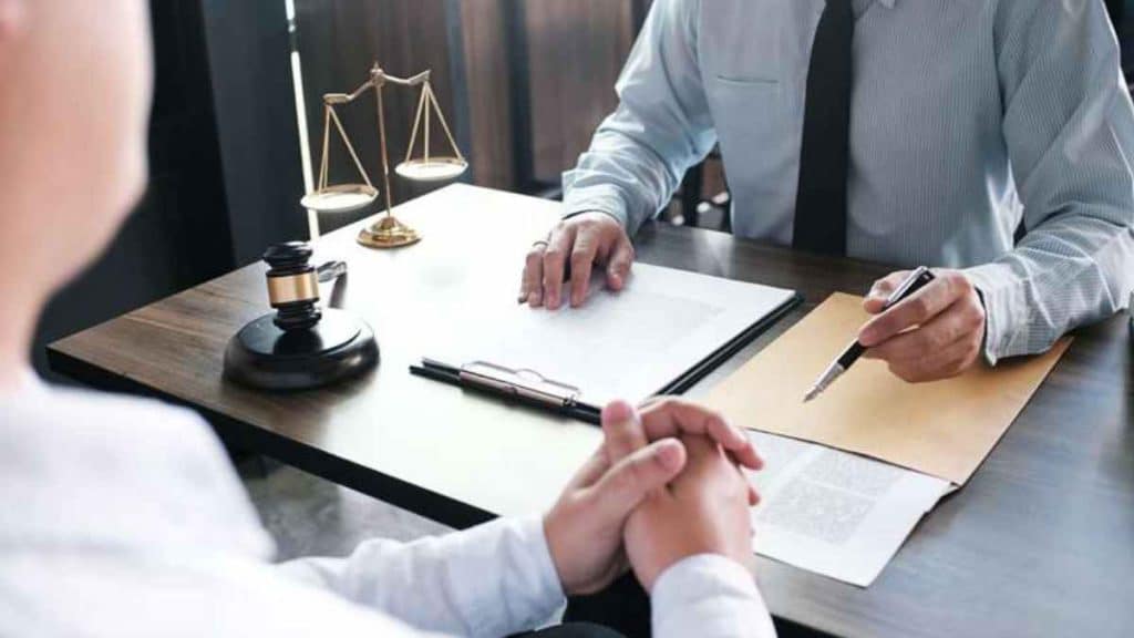 Choosing the Right Law Firm A Step-by-Step Guide