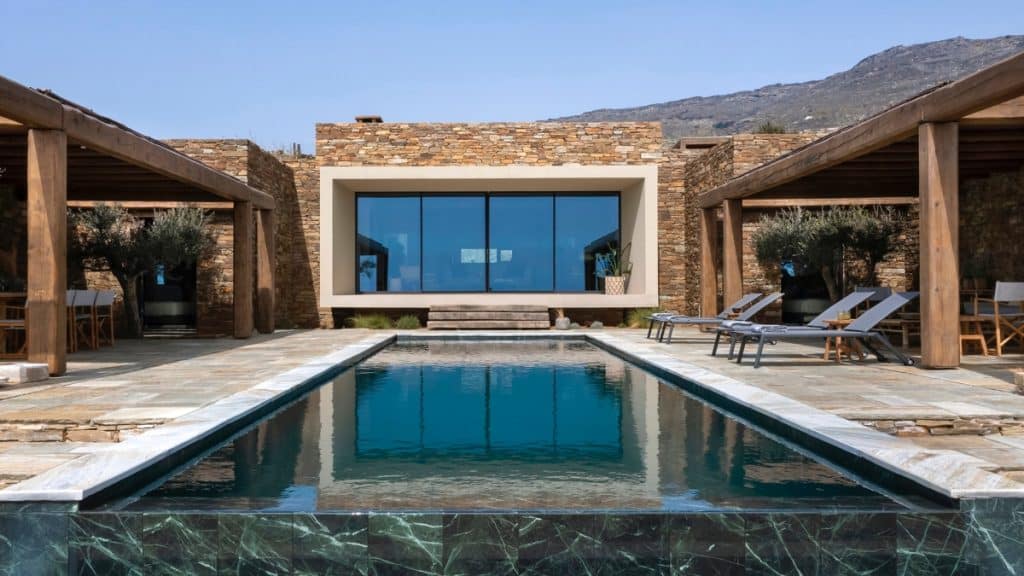 Private Relaxation in Luxury Other Aegean Islands Villas