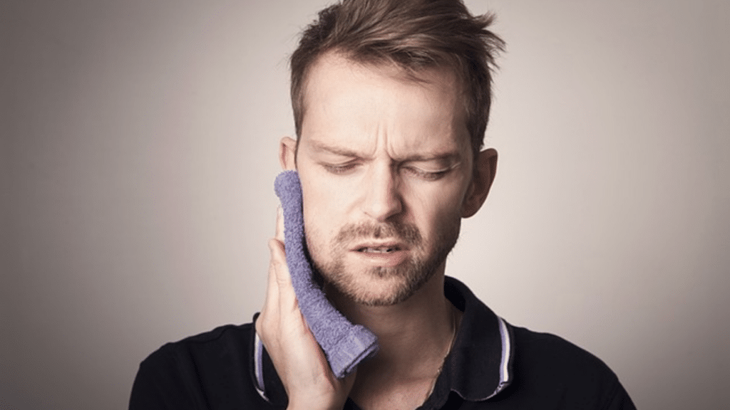 5 Tried and Tested Tips to Help Ease Sinus Tooth Pain